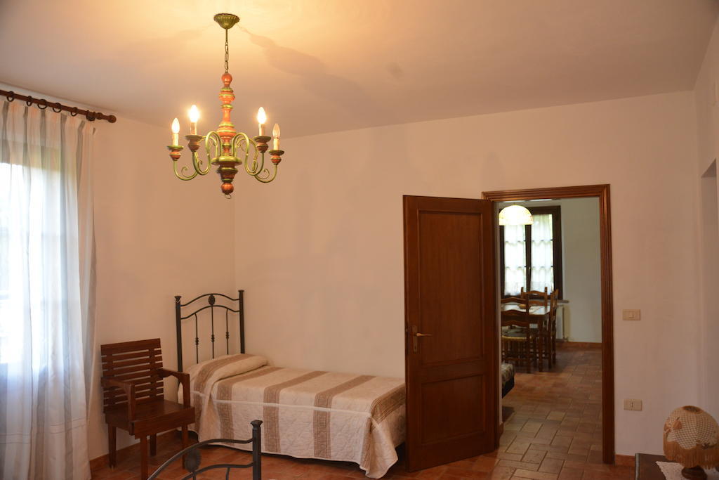 Agriturismo Antica Riserva Castiglione del Lago Habitación foto