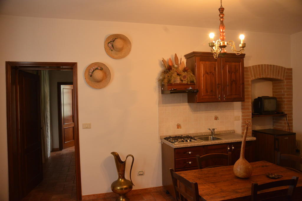 Agriturismo Antica Riserva Castiglione del Lago Habitación foto