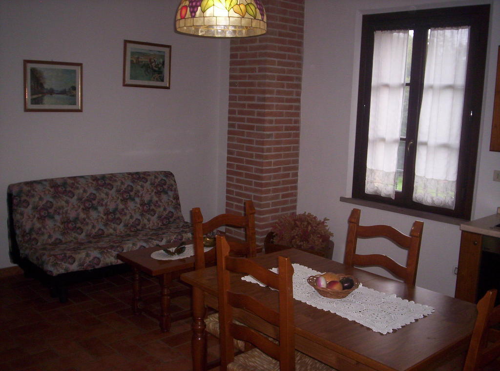 Agriturismo Antica Riserva Castiglione del Lago Habitación foto